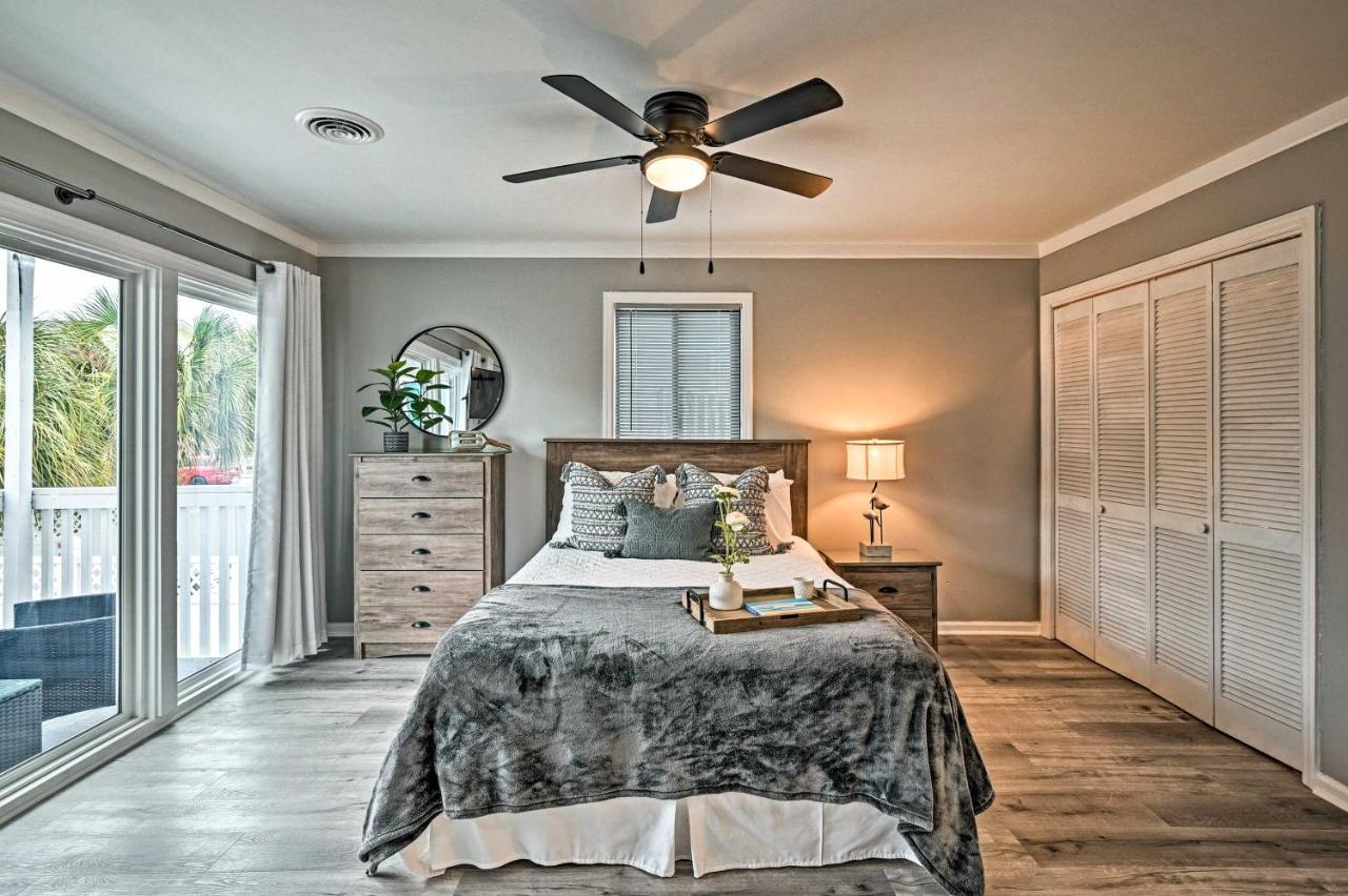 Surfside Beach Couples Retreat With Balcony! Myrtle Beach Bagian luar foto