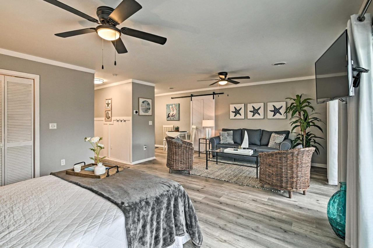 Surfside Beach Couples Retreat With Balcony! Myrtle Beach Bagian luar foto